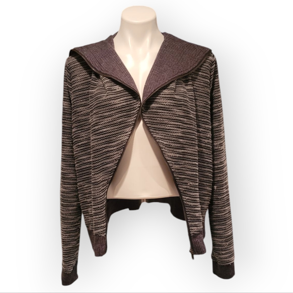 Mystree Women's Large Black and Grey Zip-up Hooded Sweater - Picture 3 of 4